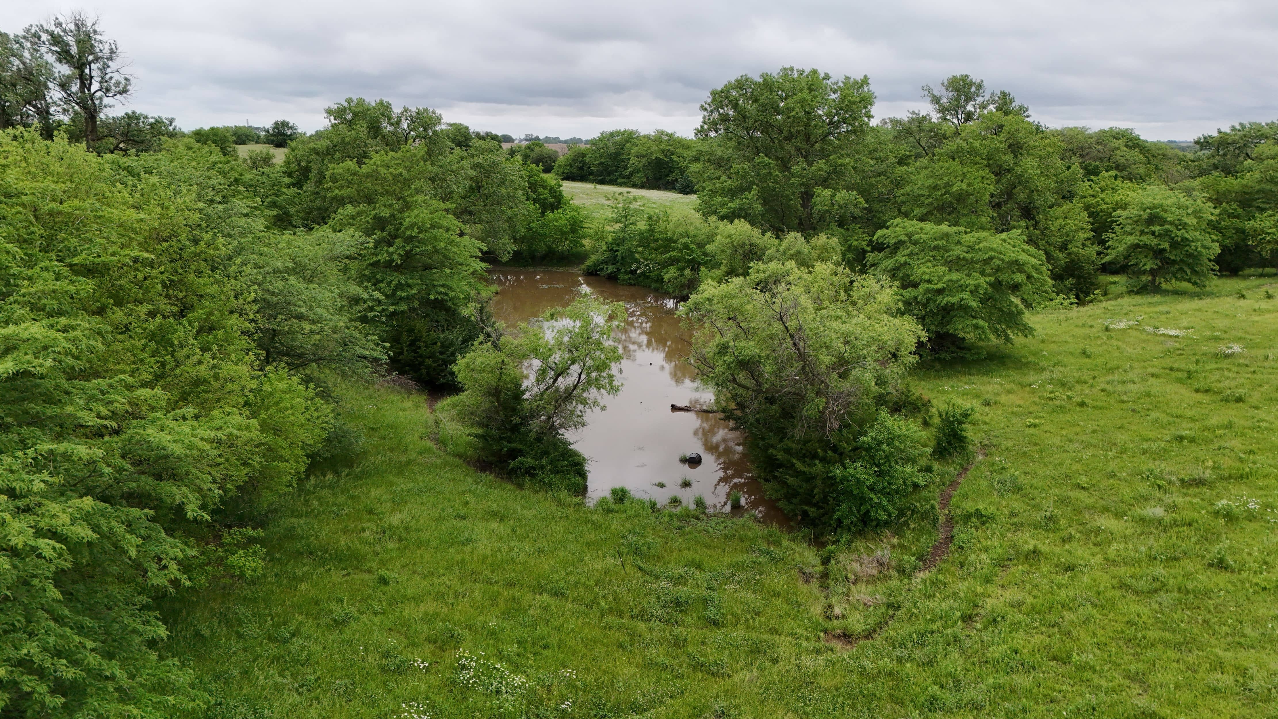 Listing Photo: johnson-county-ne-158-acres